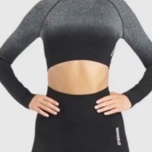 💜 gymshark adapt ombre crop top Medium